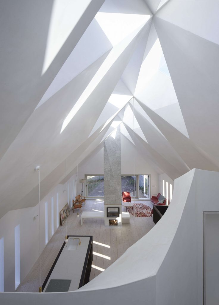 Lime-Plastering-Ceilings